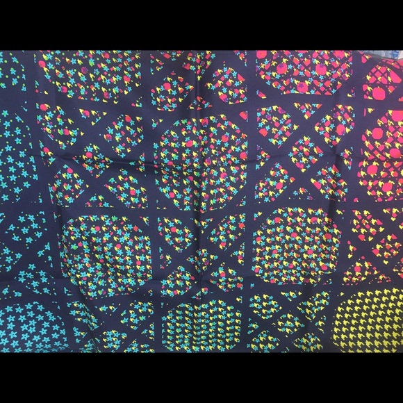 Dior Scarf &Box New - Picture 9 of 11